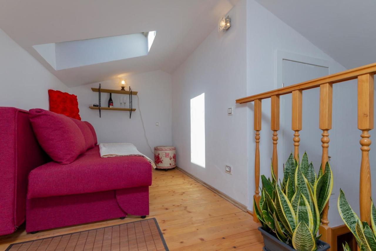 Magic Holiday Apartment Bale Bagian luar foto