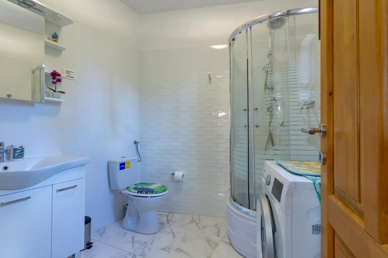 Magic Holiday Apartment Bale Bagian luar foto